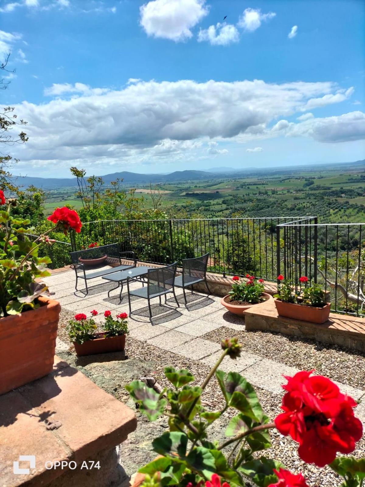 Tenuta Di Montemassi Fattoria Exteriér fotografie